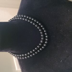 Double row black pearl necklace